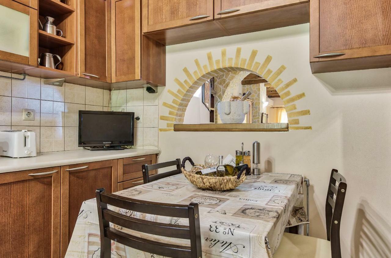 Green Boat Apartment Akrotiri  Dış mekan fotoğraf